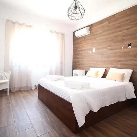 White Bride Fz منزل ريفي فوزيتا