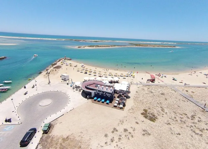 White Bride Fz 乡村民宿 *